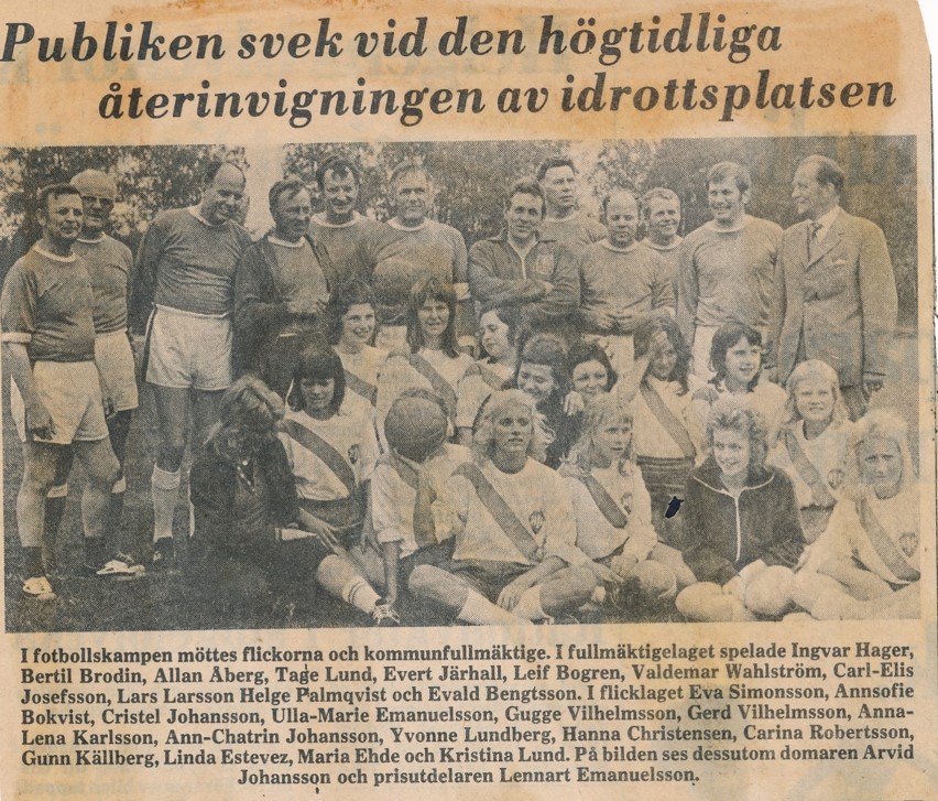 Bild: Tidningsurklipp från 1970 om återinvigning av idrottsplatsen